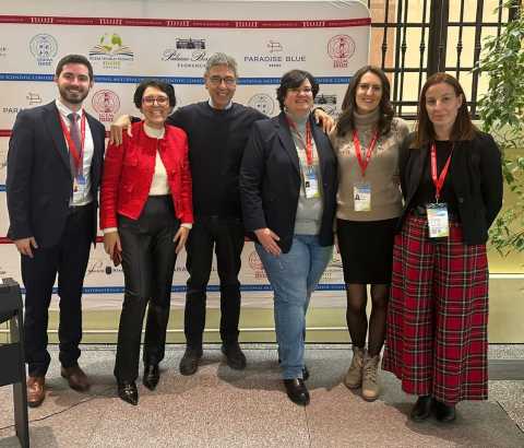 La prof.ssa Lucia Ruggeri con il team
