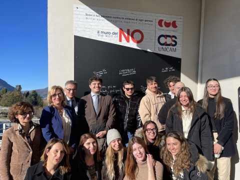 Inaugurazione del "Muro del NO" al Rettorato