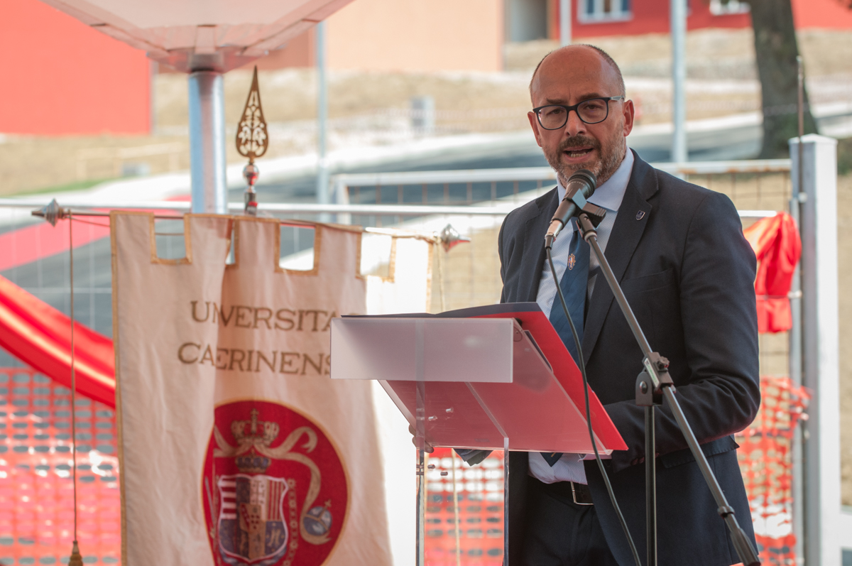 Rettore Unicam Claudio Pettinari