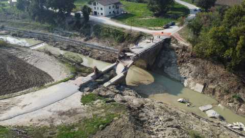 I ricercatori nel corso del sopralluogo