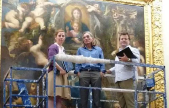 Non invasive portable techniques and the SOP for diagnostic analyses on Cultural Heritage: definition and case studies