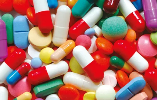 La tracciabilità dei farmaci e dei dispositivi medici: esperienze a confronto