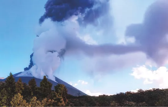 Experiments & simulations to constrain the pre-eruptive conditions of the 2021 Tajogaite eruption