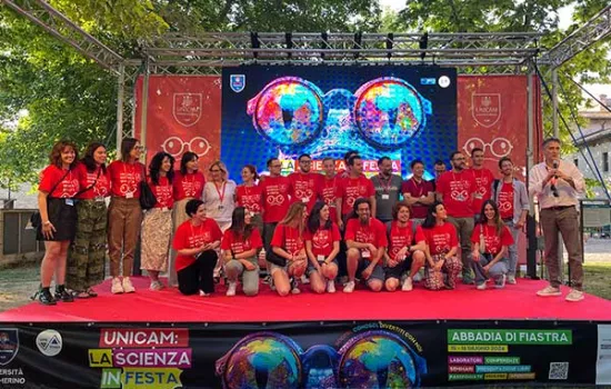 palco la scienza in festa palco la scienza in festa